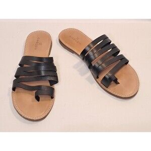 Caslon Leather Flat Strappy Sandals Toe Ring Slip On Rubber Sole Size 8M Black